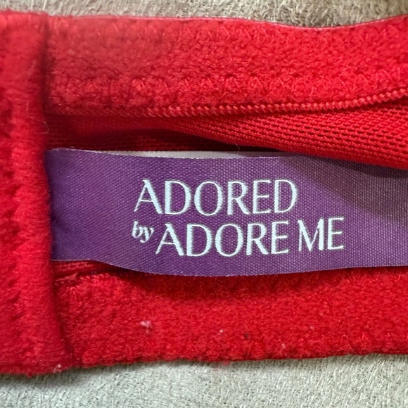 Elegant Red Lace Bra Size 34D - Picture 8 of 9